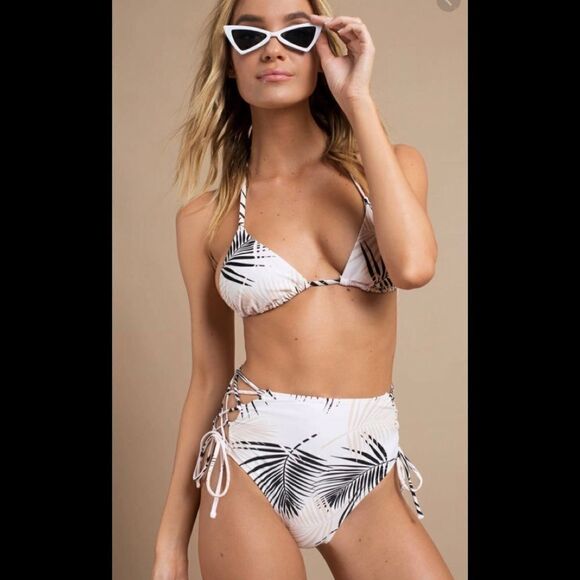 MINKPINK High Waisted string bikini. NWT - Picture 3 of 11